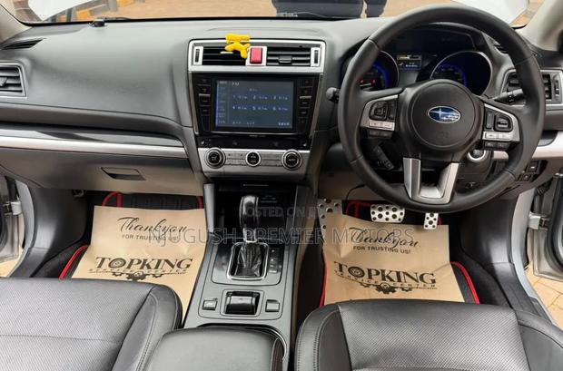 Subaru Legacy 2014 White