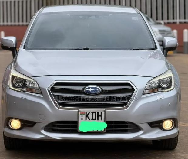 Subaru Legacy 2014 White