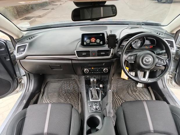 Mazda Axela 2016 Gray