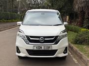 Nissan Serena 2017 White for sale