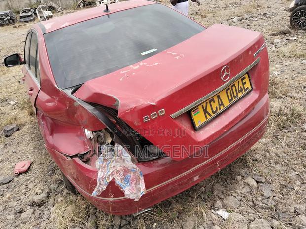 Mercedes-Benz C200 2007 Red