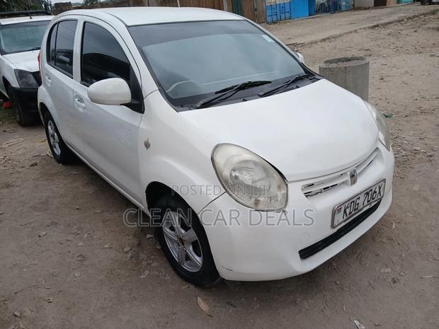 Toyota Passo 2014 White