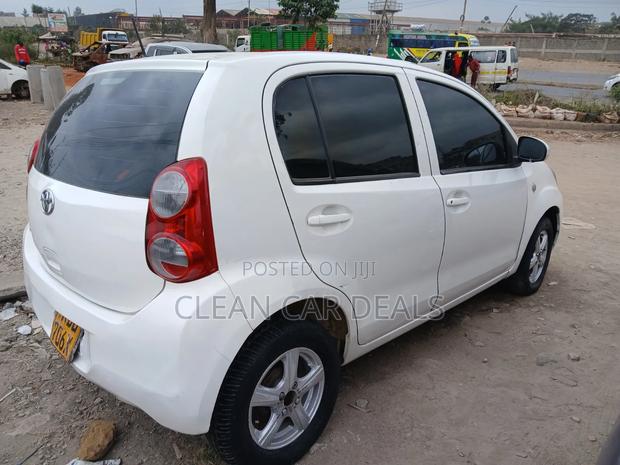 Toyota Passo 2014 White