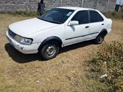 Nissan Sunny 2000 White for sale