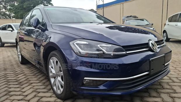 Volkswagen Golf 2019 Blue