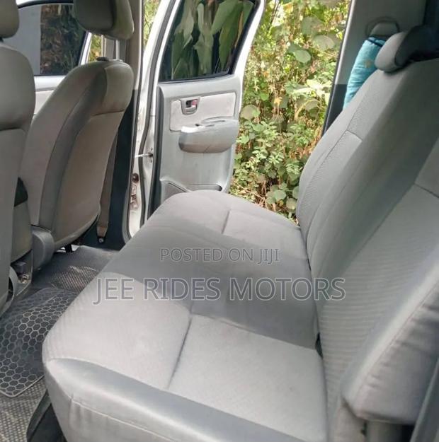 Toyota Hilux 2014 White
