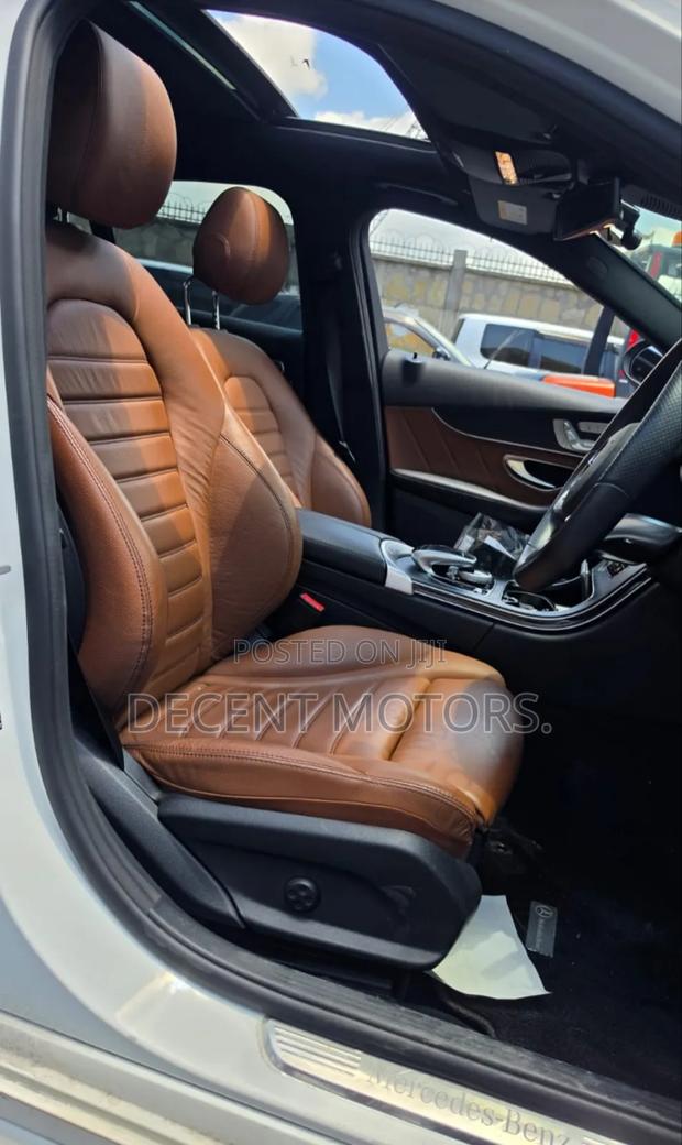 Mercedes-Benz C200 2020 White