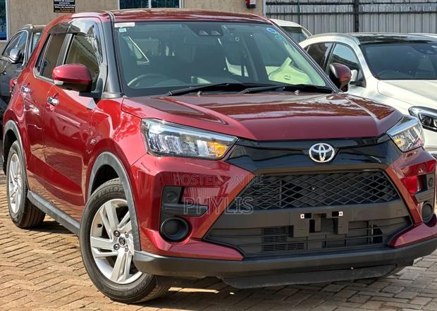 Toyota Raize 1.0 FWD 2020 Maroon