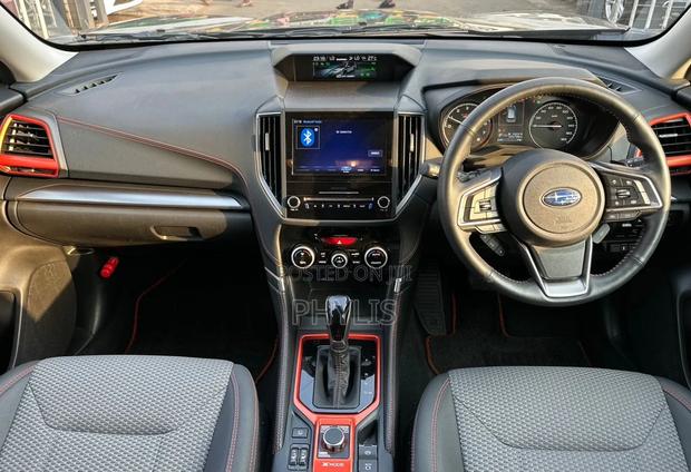 Subaru Forester 2020 Gray