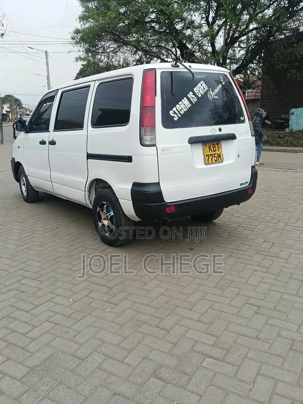 Toyota TownAce 2006 White