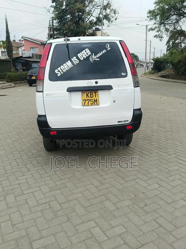 Toyota TownAce 2006 White