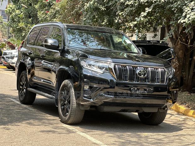 Toyota Land Cruiser Prado 2.7 2021 Black