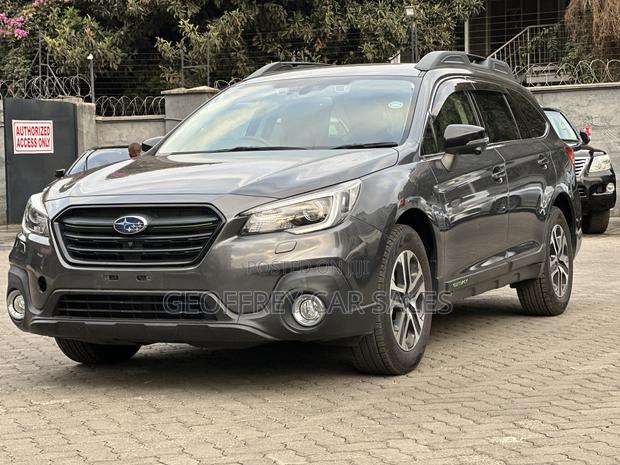 Subaru Outback 2.5i Touring AWD 2019 Gray