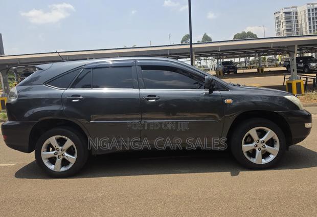 Toyota Harrier 2003 Black