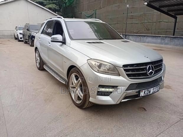 Mercedes-Benz GL-Class 2012 Silver