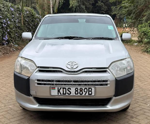 Toyota Probox 2017 Silver