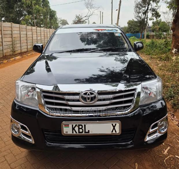 Toyota Hilux 2007 Black