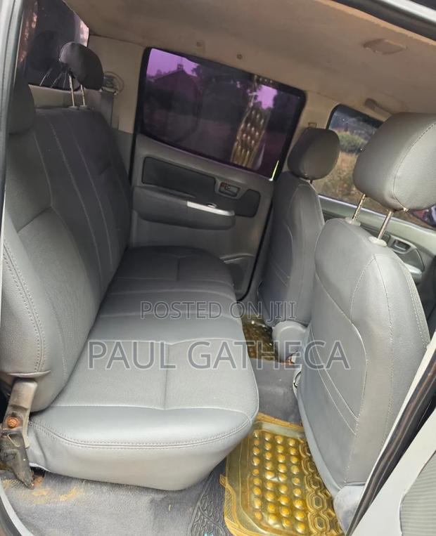 Toyota Hilux 2007 Black