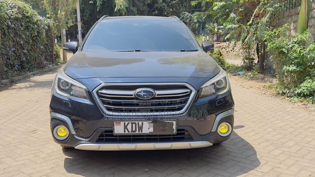Subaru Outback 2.5i Premium AWD 2018 Black