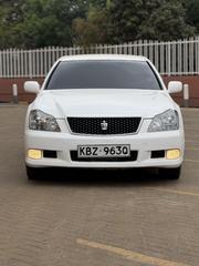 Toyota Crown 2007 White for sale