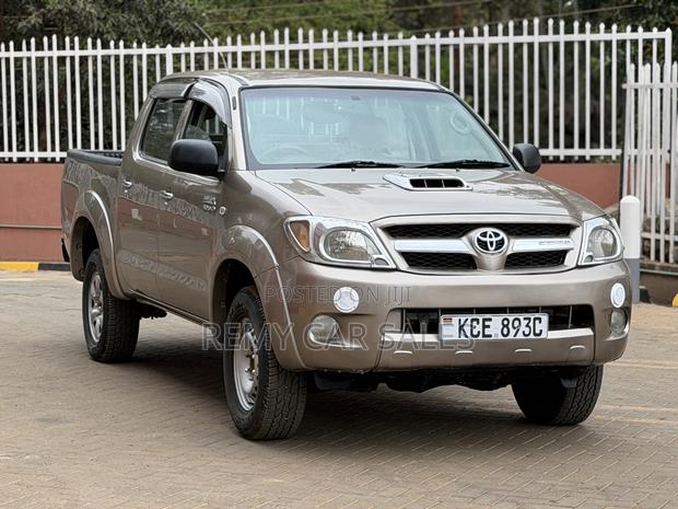 Toyota Hilux 2008 Silver