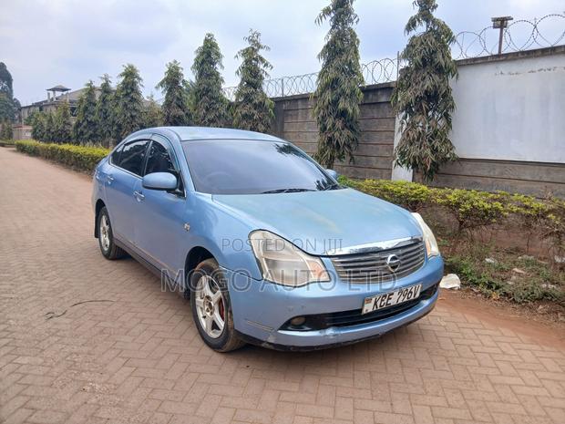 Nissan Bluebird 2008 Blue