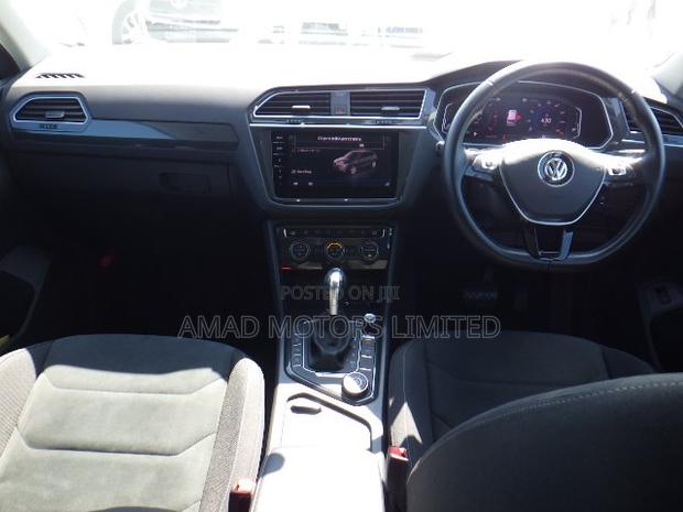 Volkswagen Tiguan 2019 Gray