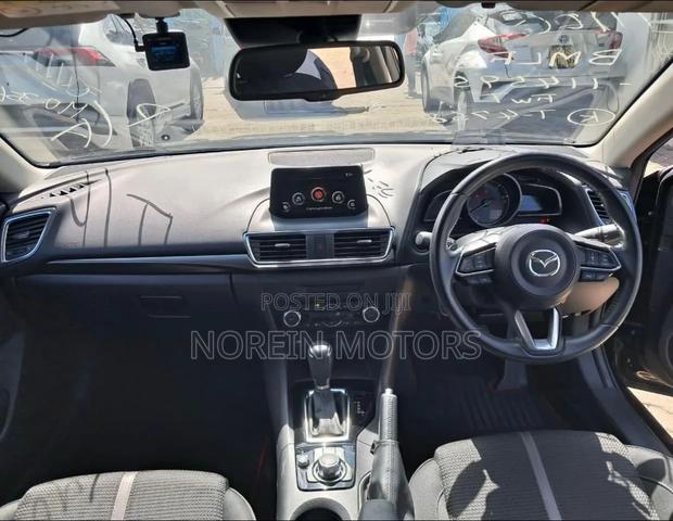 Mazda Axela 2019 Blue