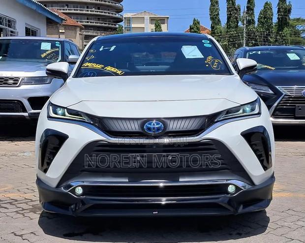 Toyota Harrier 2021 White