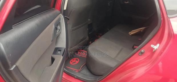 Toyota Auris 2013 Red