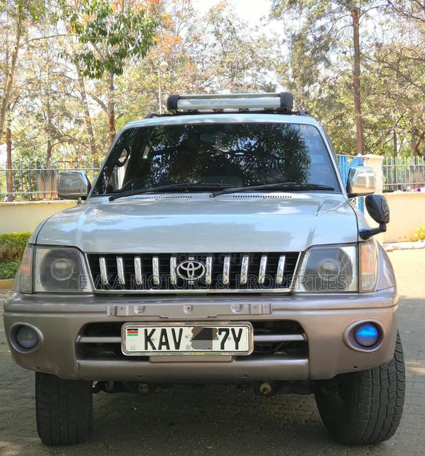 Toyota Land Cruiser Prado 1999 Silver