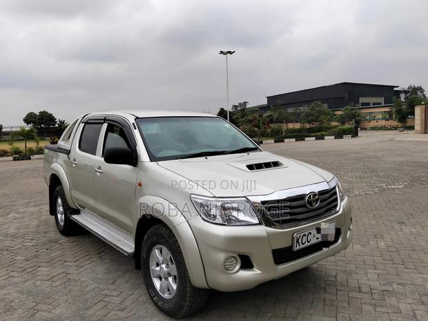 Toyota Hilux 3.0 D-4D Double Cab 2008 Silver