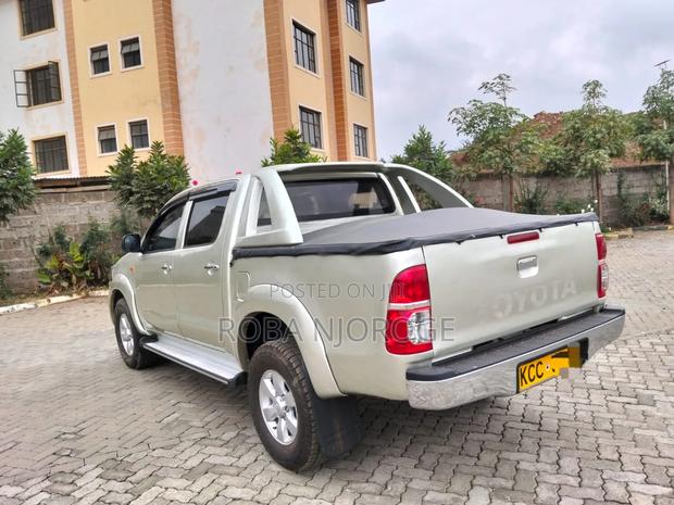Toyota Hilux 3.0 D-4D Double Cab 2008 Silver
