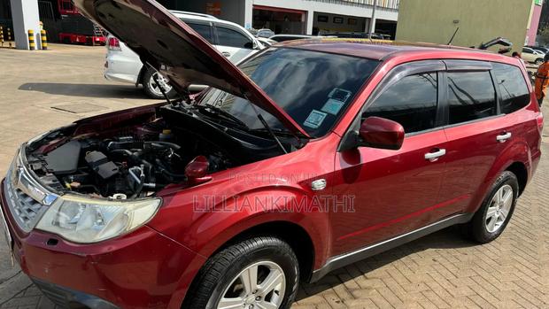 Subaru Forester 2012 Red