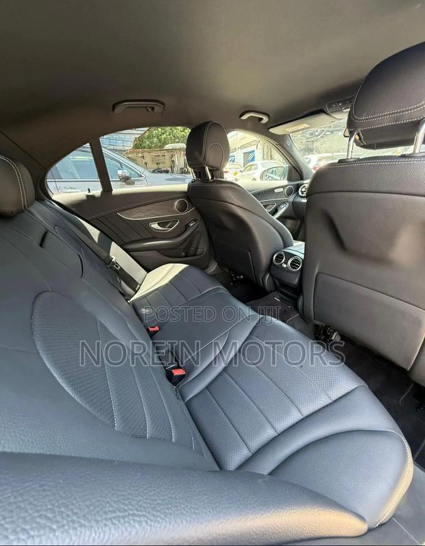 Mercedes-Benz C200 2019 Black