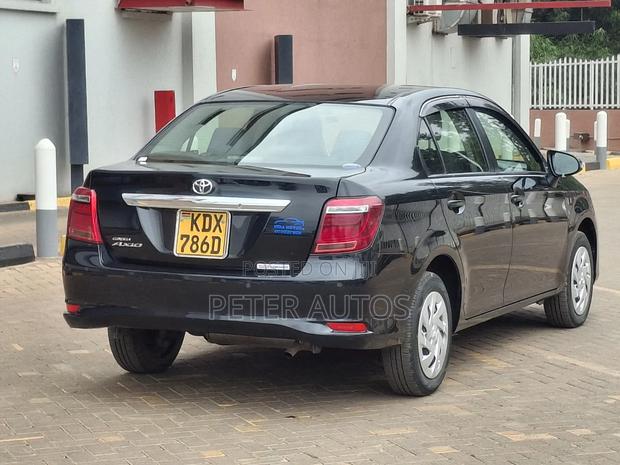 Toyota Axio 1.5 G 2WD 2018 Black