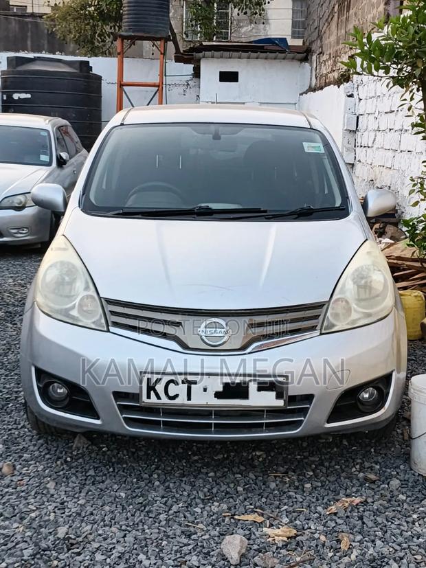Nissan Note 1.4 2011 Silver
