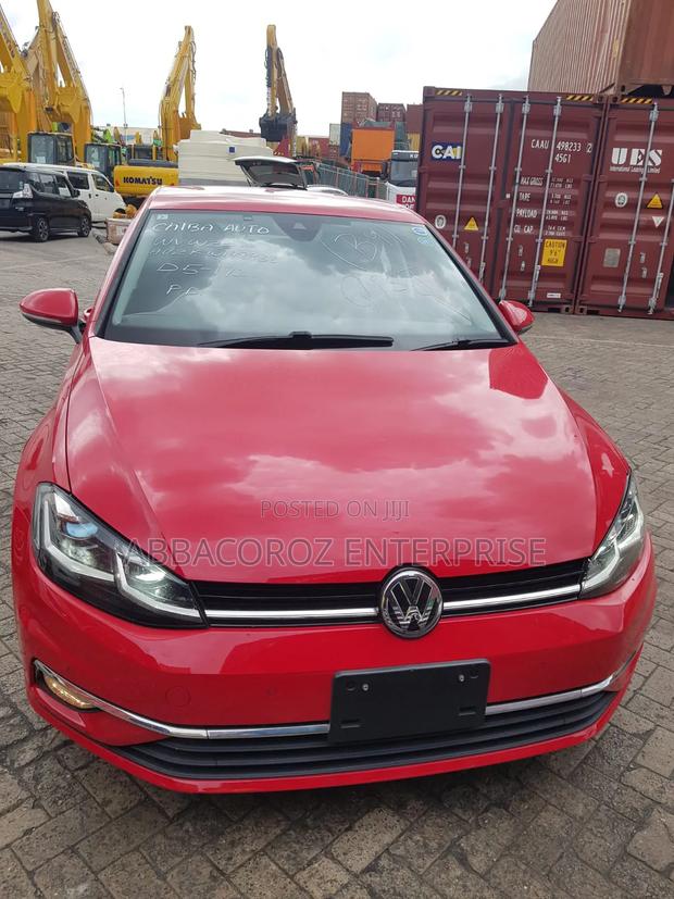 Volkswagen Golf 2018 Red