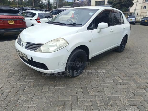 Nissan Tiida 2007 White