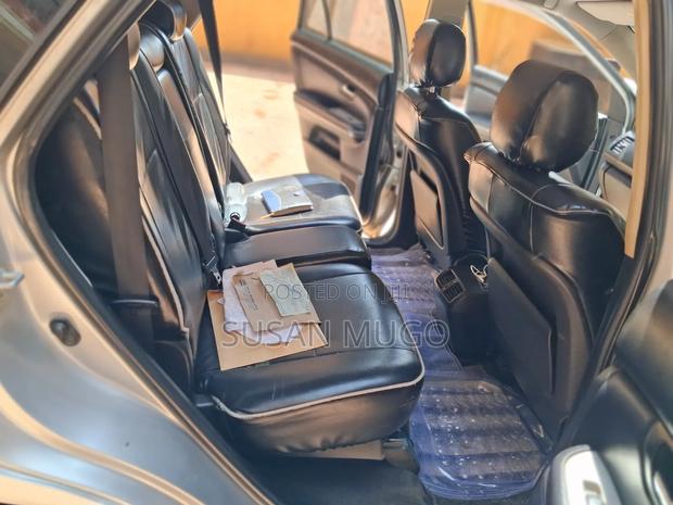 Toyota Harrier 2011 Silver