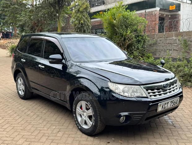 Subaru Forester 2011 Black