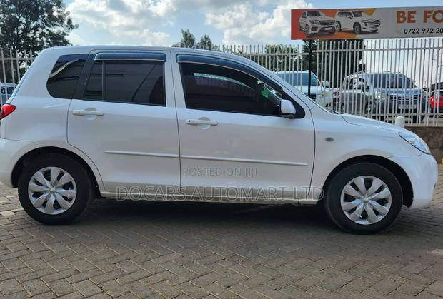 Mazda Demio 2006 White