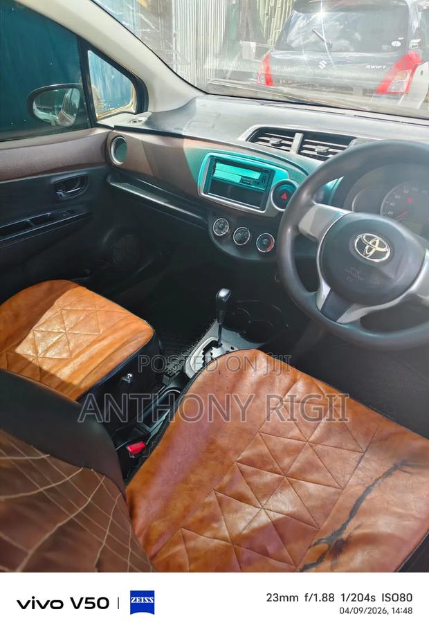 Toyota Vitz 2012 Burgundy
