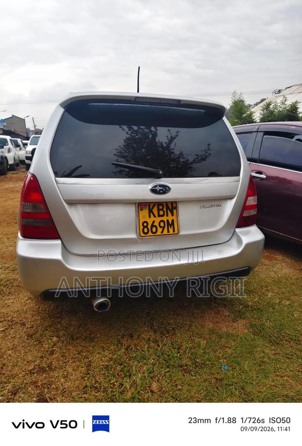 Subaru Forester 2006 Silver