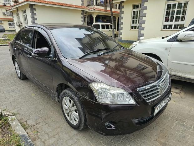 Toyota Premio 2013 Maroon