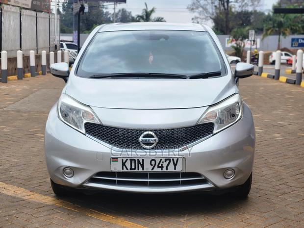 Nissan Note 2015 Silver