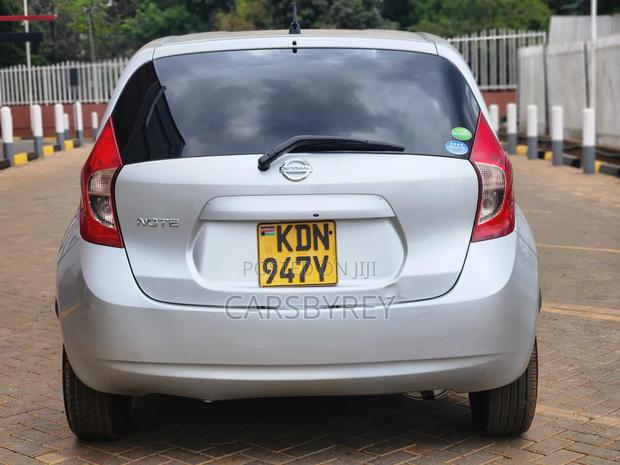 Nissan Note 2015 Silver