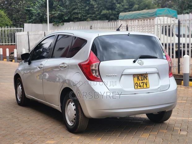 Nissan Note 2015 Silver