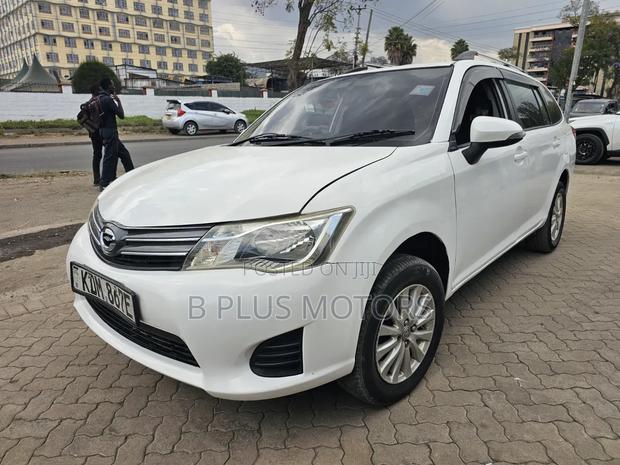 Toyota Corolla Fielder 1.5 Petrol FWD 2015 White