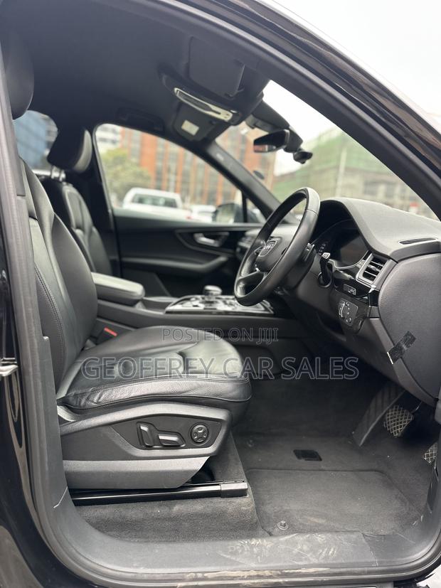 Audi Q7 55 Premium AWD quattro 2019 Black
